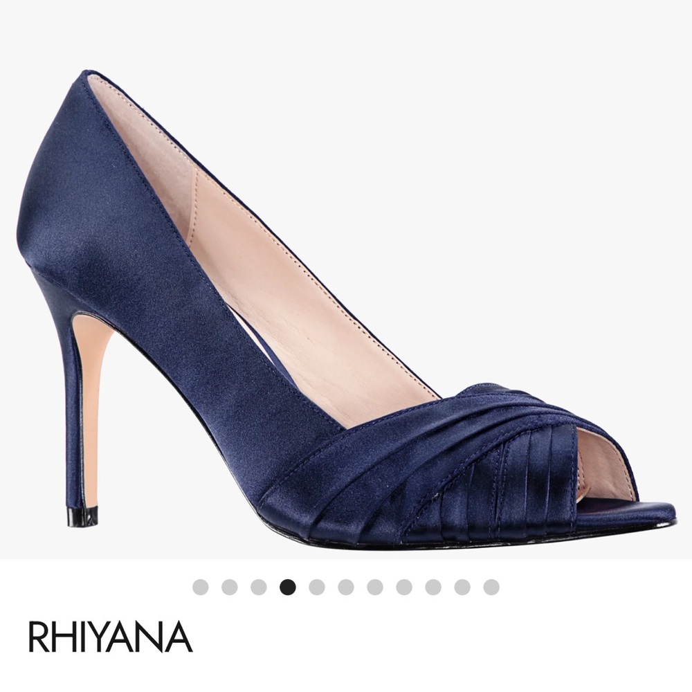 Mine Rhiyana New Navy Blue Peep Toe Heels